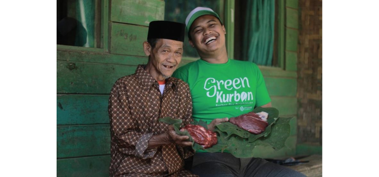 Green Kurban, Berbagi Gizi Tanpa Limbah Plastik