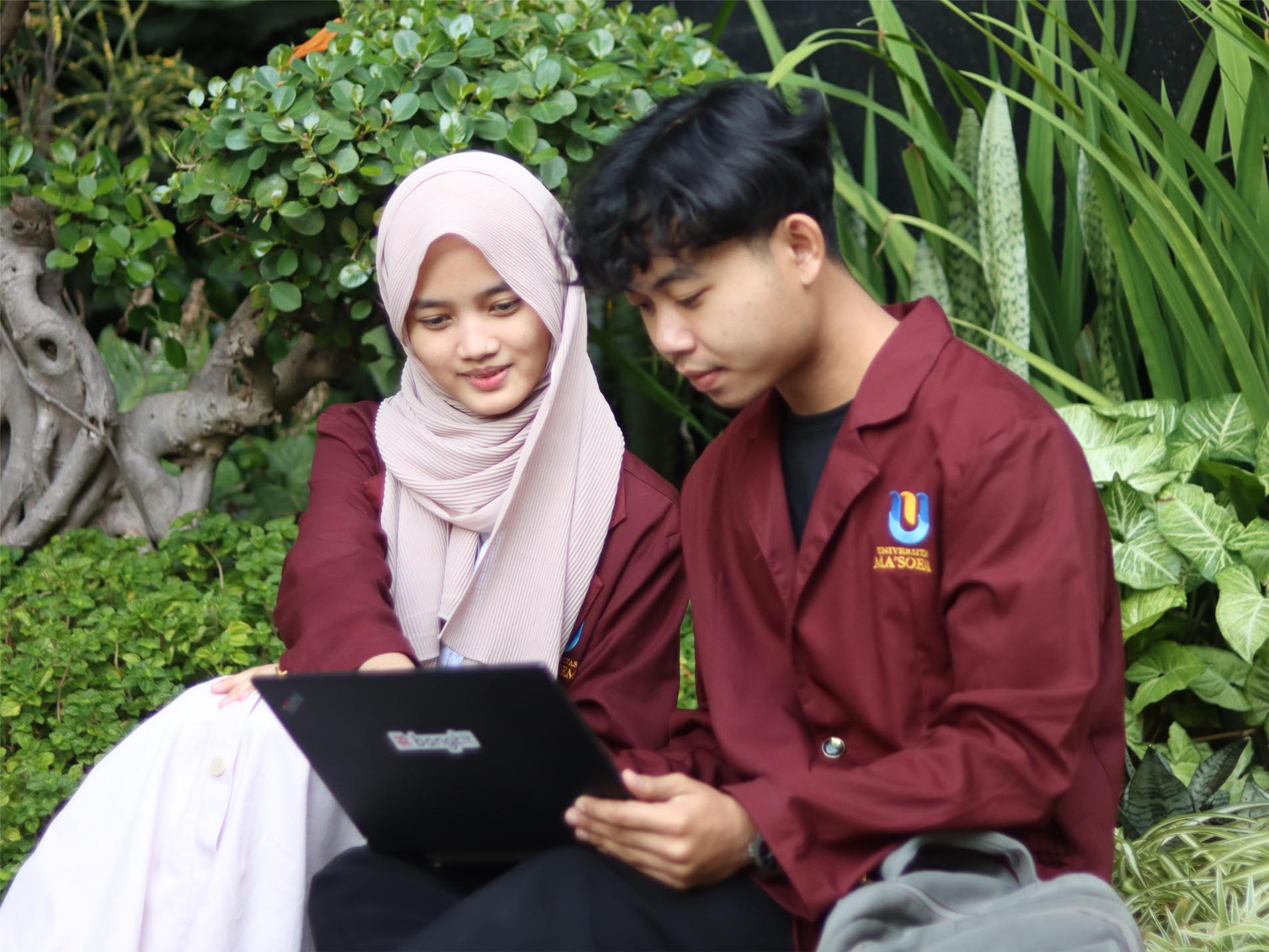 Biaya Kuliah Digital Bisnis S1 Hanya 5 Juta Per Semester Dan Daftar Universitas Swasta Penerima KIP Kuliah