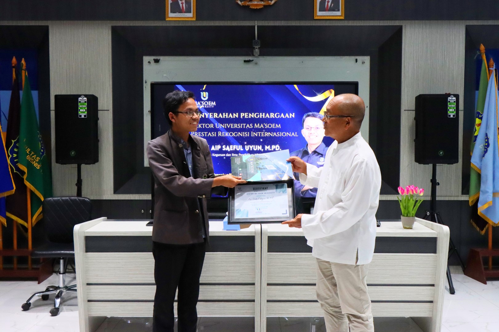 Berikut Dosen Berprestasi Al Ma'soem Yang Berhasil Menorehkan Karya Ilmiah Dan Riset Akademik Tingkat Nasional