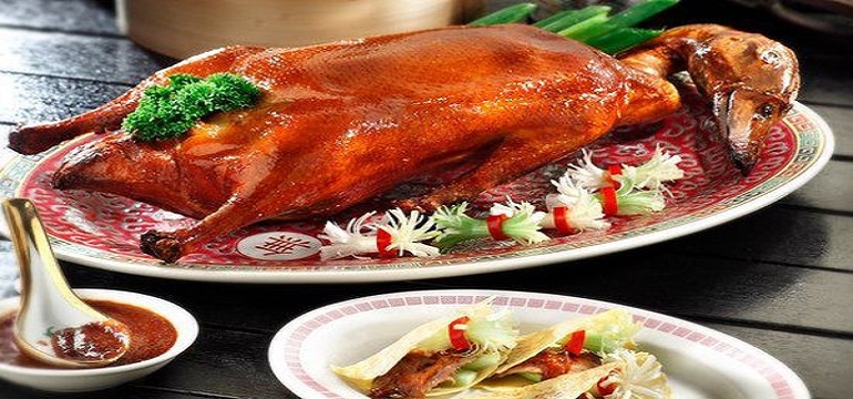Hidangan Bebek Peking, Menu Istimewa dari Kerajaan dan Teknik Memasaknya