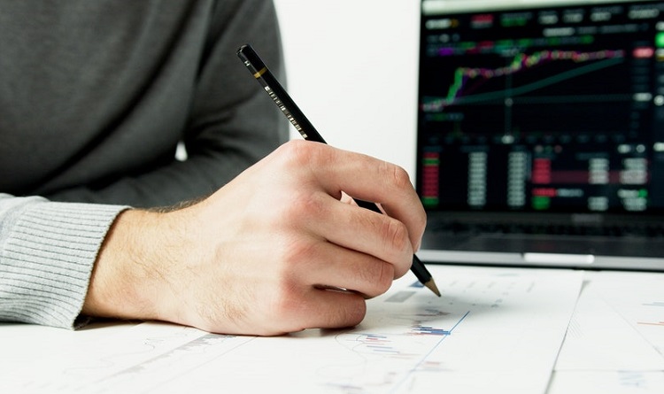 Strategi Efektif Jasa Promosi untuk Website Trading Saham Harian