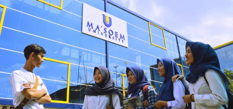 Penasaran Jurusan Apa yang Bikin Kariermu Melejit di Era Digital? Baca Ini!